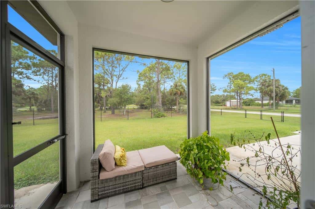 6131 Laurelwood Dr, Fort Myers, photo 28