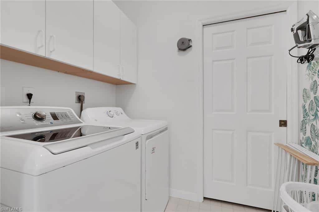 680 Wiggins Lake Dr #202, Naples, photo 12