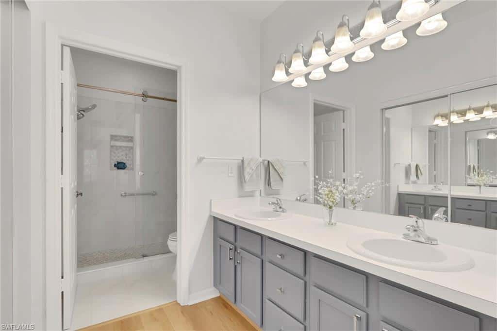 680 Wiggins Lake Dr #202, Naples, photo 9