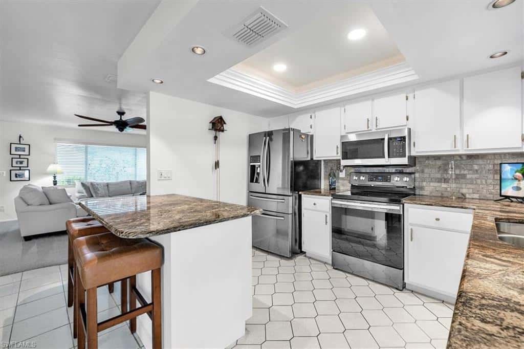 1416 1st Ter, Cape Coral, photo 12