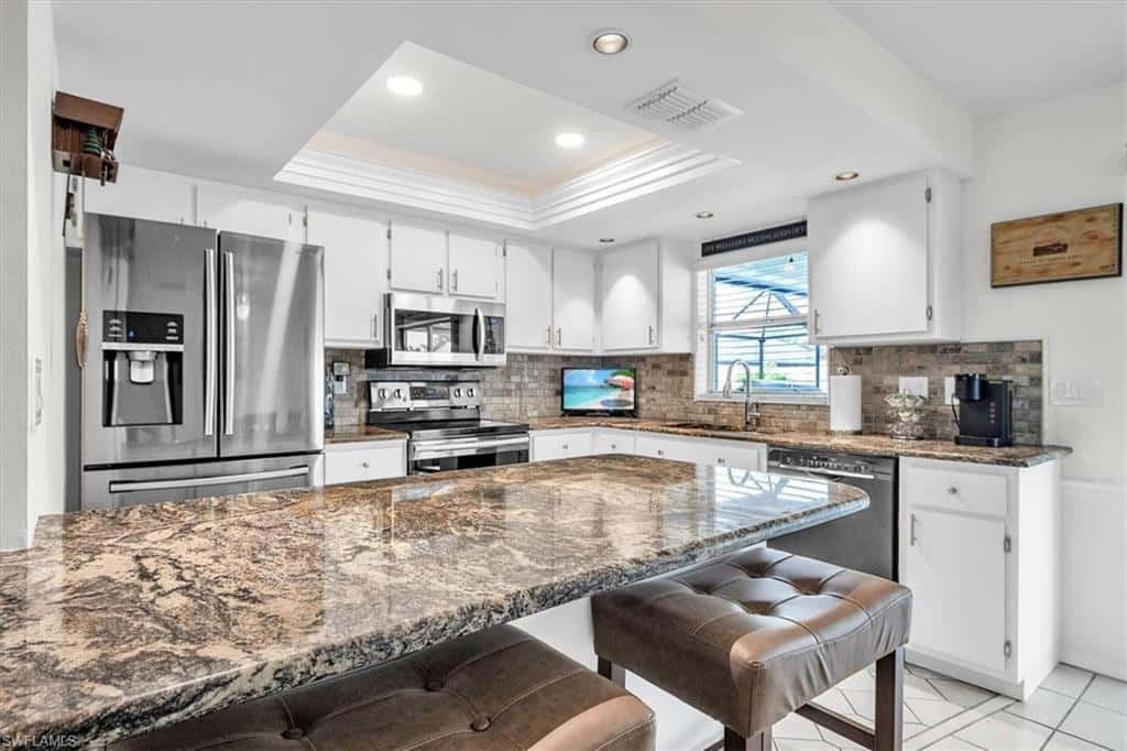 1416 1st Ter, Cape Coral, photo 10