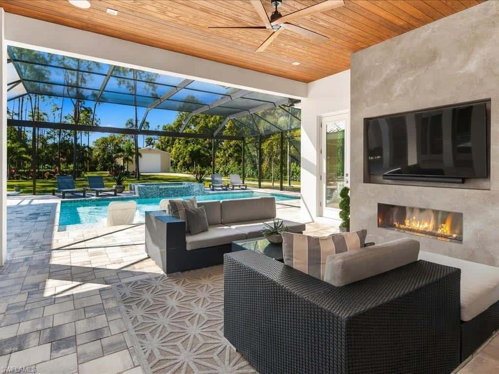 6190 Bur Oaks Ln, Naples, photo 39