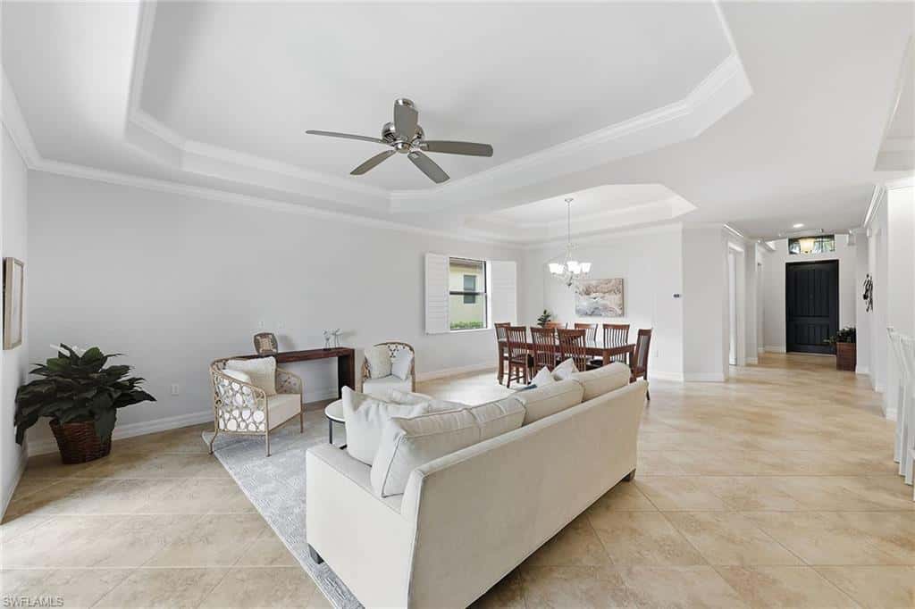 2946 Aviamar Cir, Naples, photo 6