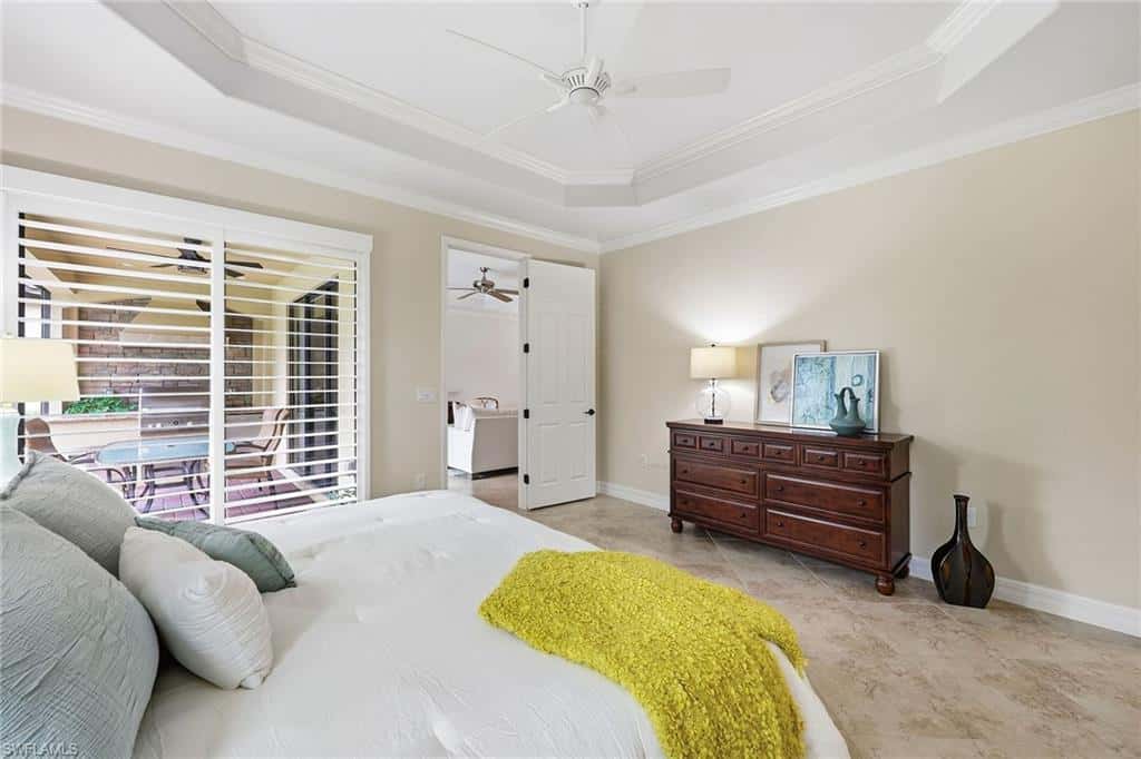 2946 Aviamar Cir, Naples, photo 13