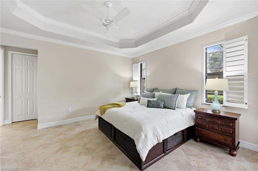 2946 Aviamar Cir, Naples, photo 11