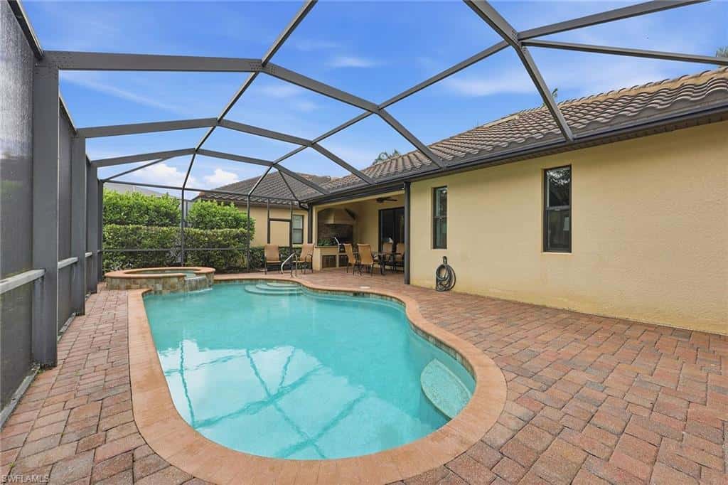 2946 Aviamar Cir, Naples, photo 29