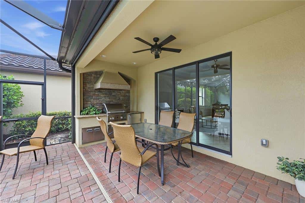 2946 Aviamar Cir, Naples, photo 25