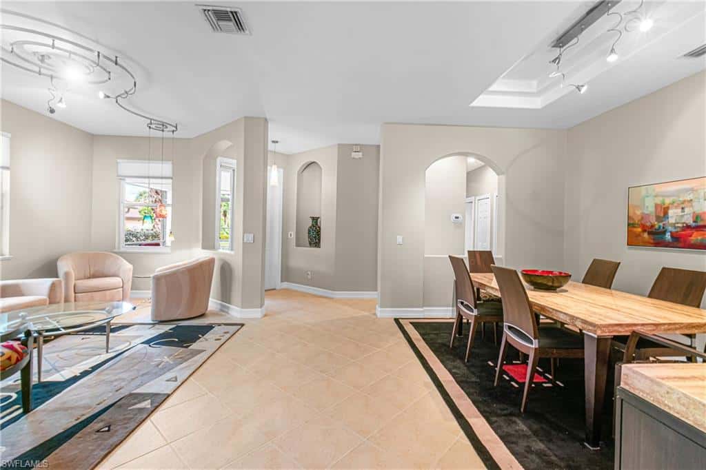 10512 Bella Vista Dr, Fort Myers, photo 6