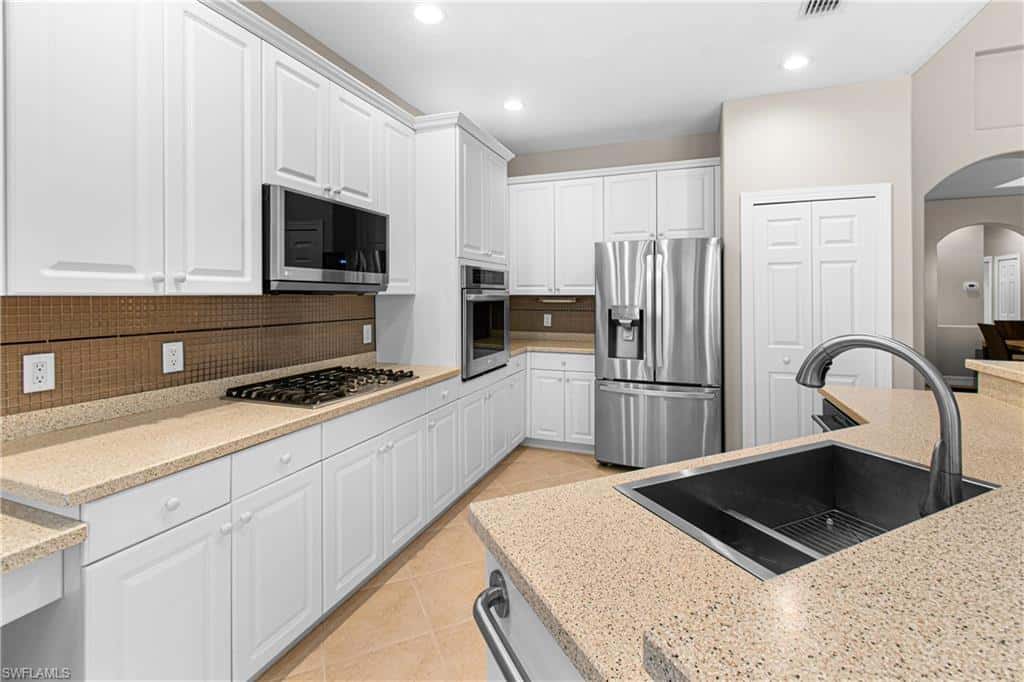 10512 Bella Vista Dr, Fort Myers, photo 14