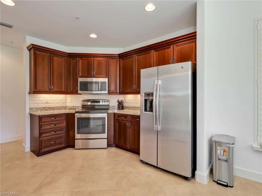 8060 Players Cove Dr #101, Naples, photo 22