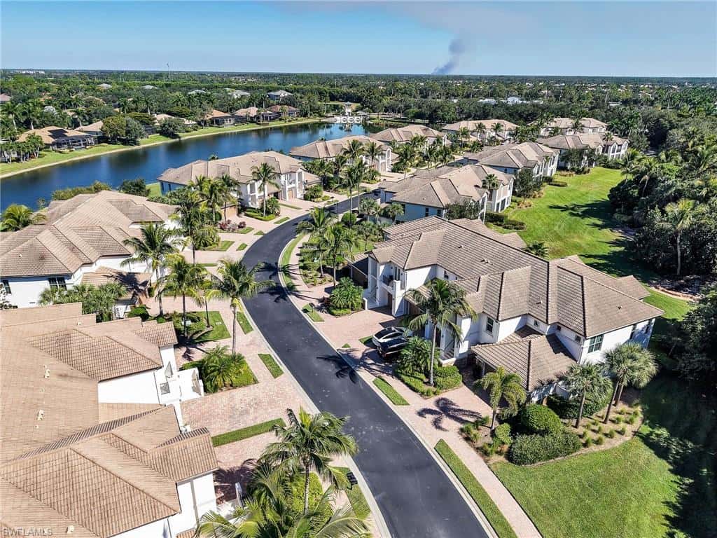 8060 Players Cove Dr #101, Naples, photo 4