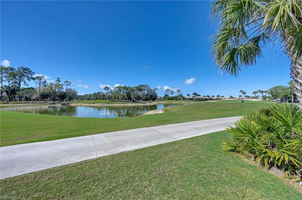 7587 Moorgate Point Way, Naples, photo 10