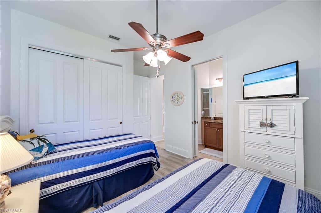 7587 Moorgate Point Way, Naples, photo 41