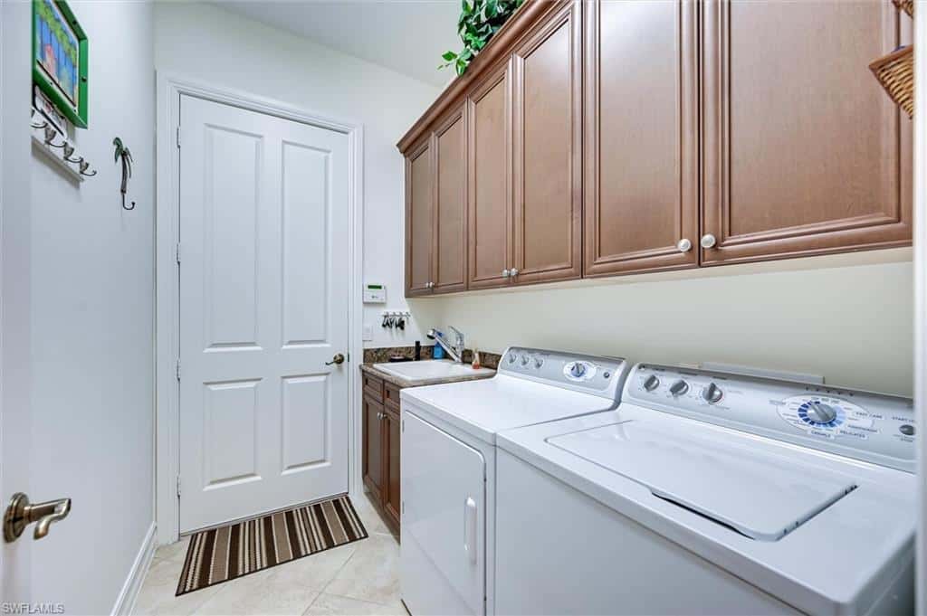 7587 Moorgate Point Way, Naples, photo 44