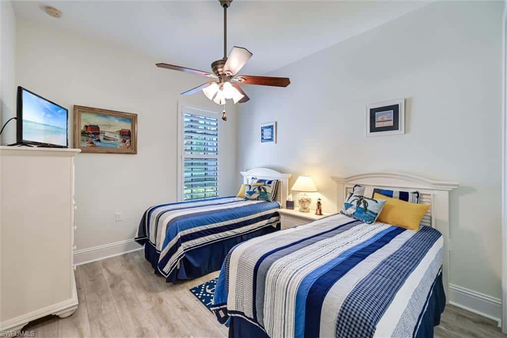 7587 Moorgate Point Way, Naples, photo 40
