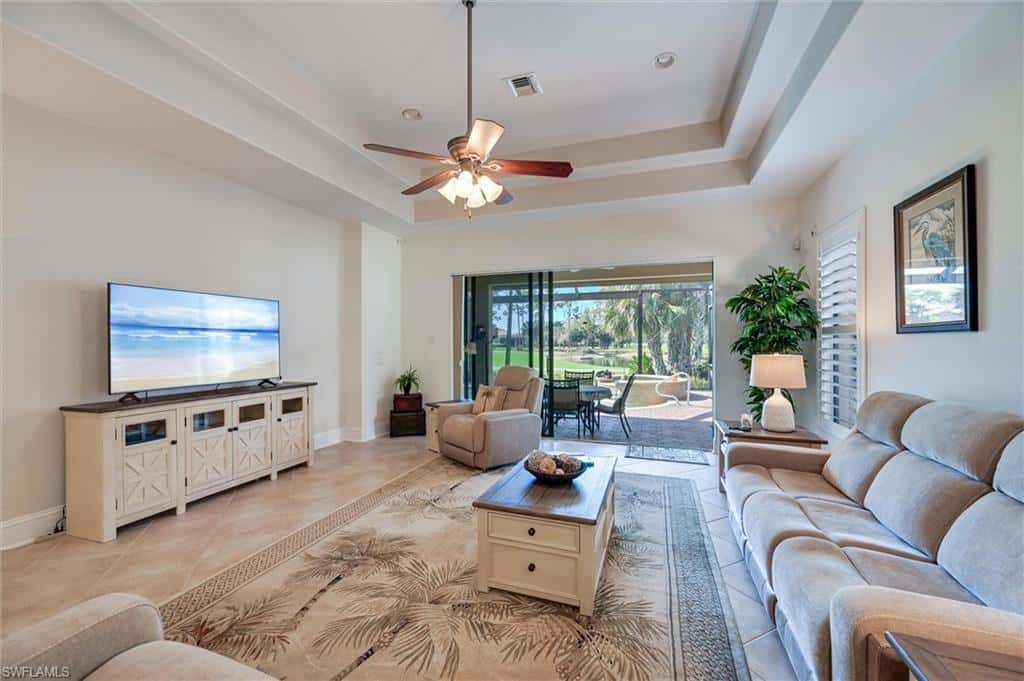 7587 Moorgate Point Way, Naples, photo 4