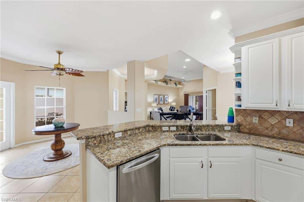 104 Glen Eagle Cir, Naples, photo 16
