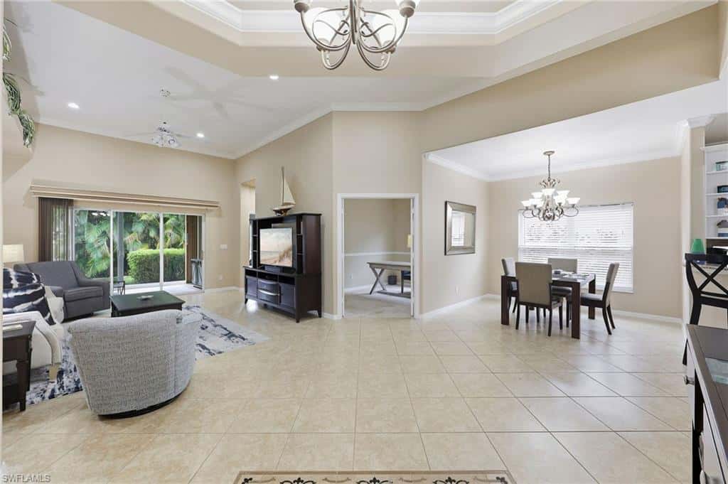 104 Glen Eagle Cir, Naples, photo 11