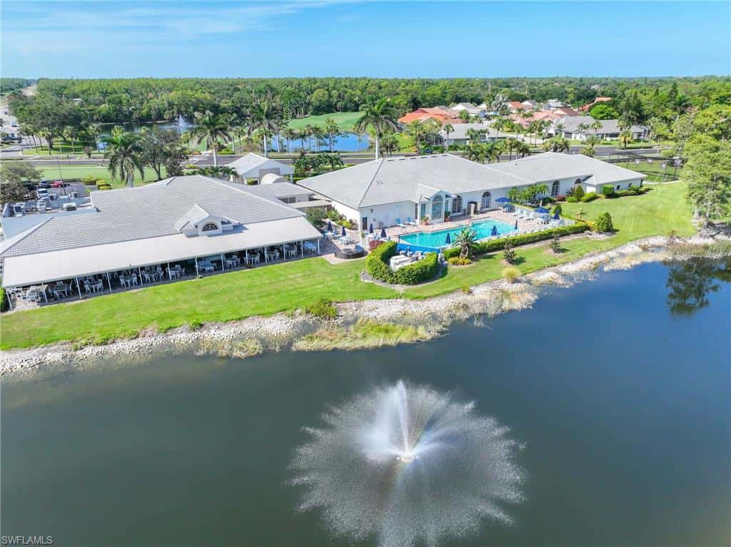 104 Glen Eagle Cir, Naples, photo 40