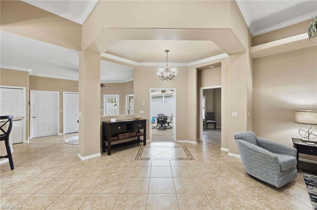 104 Glen Eagle Cir, Naples, photo 8