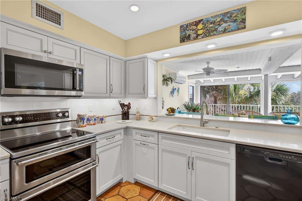 5312 Ladyfinger Lake Rd, Sanibel, photo 13