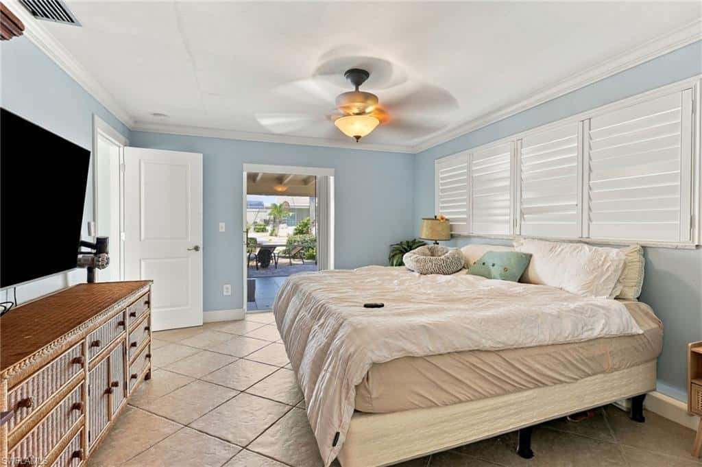 5305 Malaluka Ct, Cape Coral, photo 12