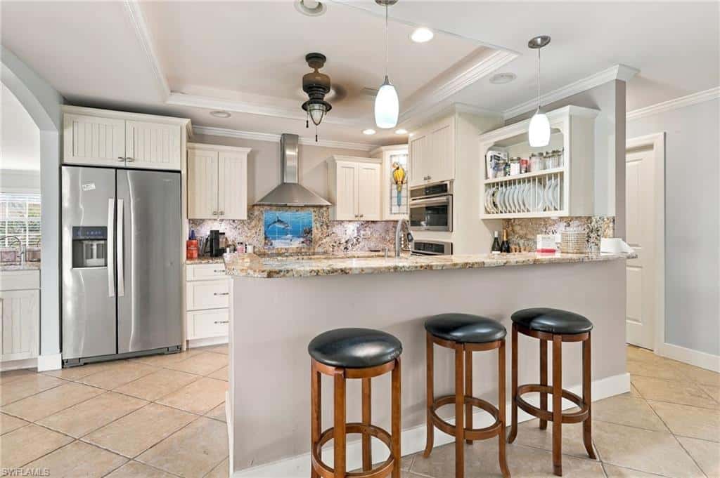 5305 Malaluka Ct, Cape Coral, photo 8
