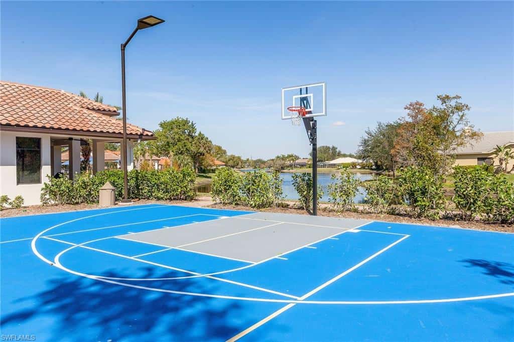 8069 San Vista Cir, Naples, photo 33