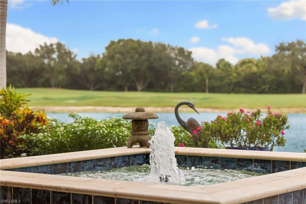 12388 Wisteria Dr, Naples, photo 43