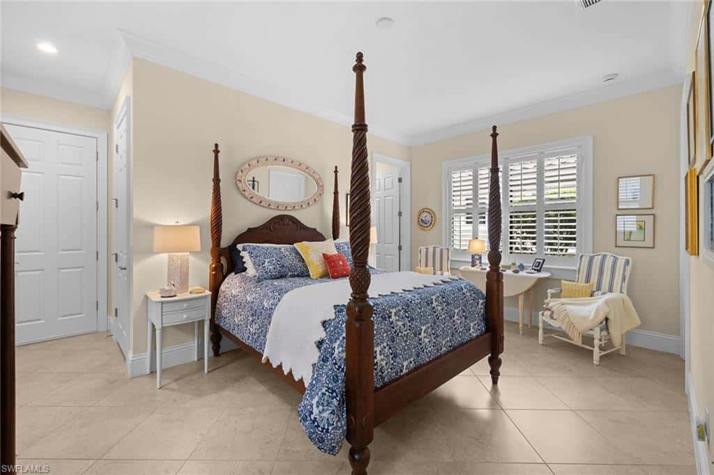 12388 Wisteria Dr, Naples, photo 28