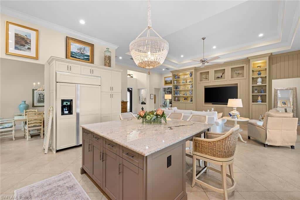 12388 Wisteria Dr, Naples, photo 20