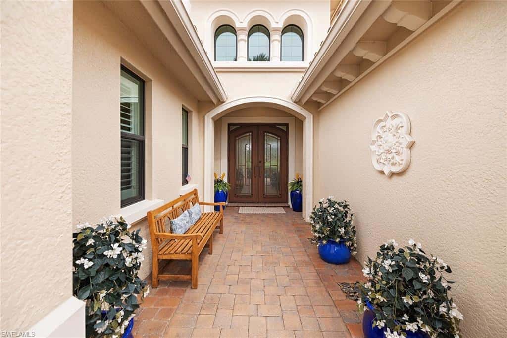 12388 Wisteria Dr, Naples, photo 48