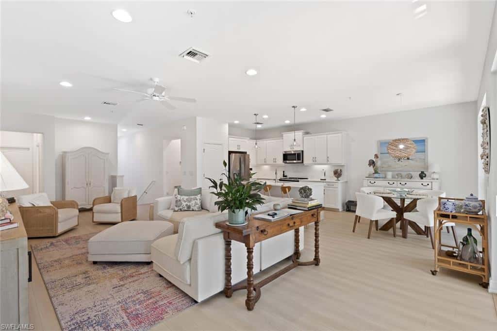 6973 Avalon Cir #1406, Naples, photo 4