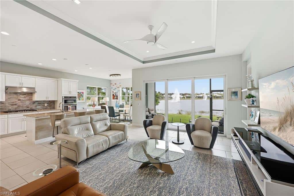 8936 Saint Lucia Dr #101, Naples, photo 9