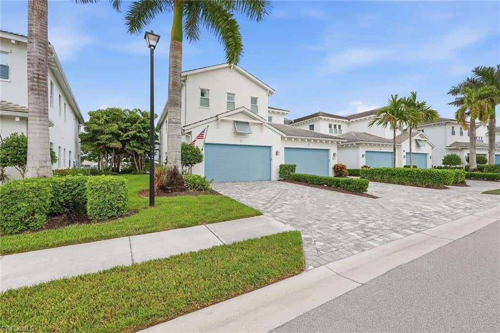 8936 Saint Lucia Dr #101, Naples, photo 30