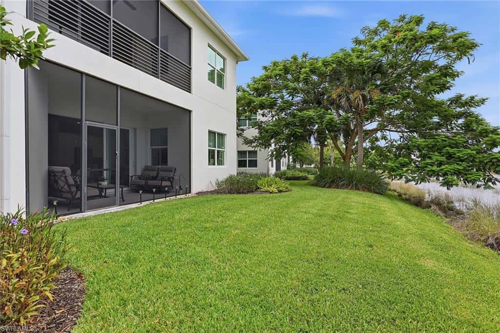 8936 Saint Lucia Dr #101, Naples, photo 33