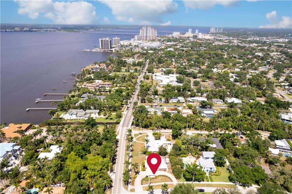 2627 Mcgregor Blvd, Fort Myers, photo 9
