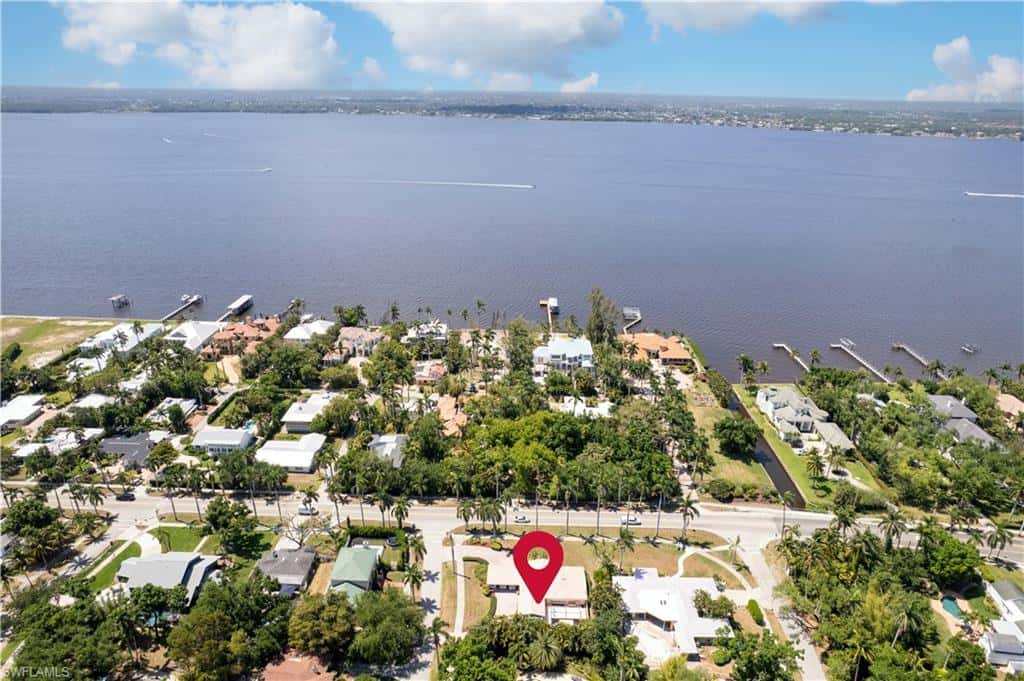 2627 Mcgregor Blvd, Fort Myers, photo 15