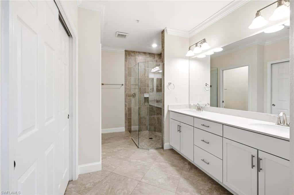 2165 Frangipani Cir #102, Naples, photo 24