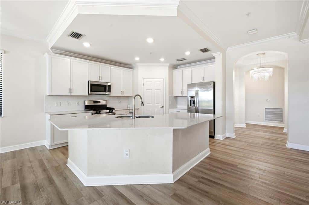 2165 Frangipani Cir #102, Naples, photo 4