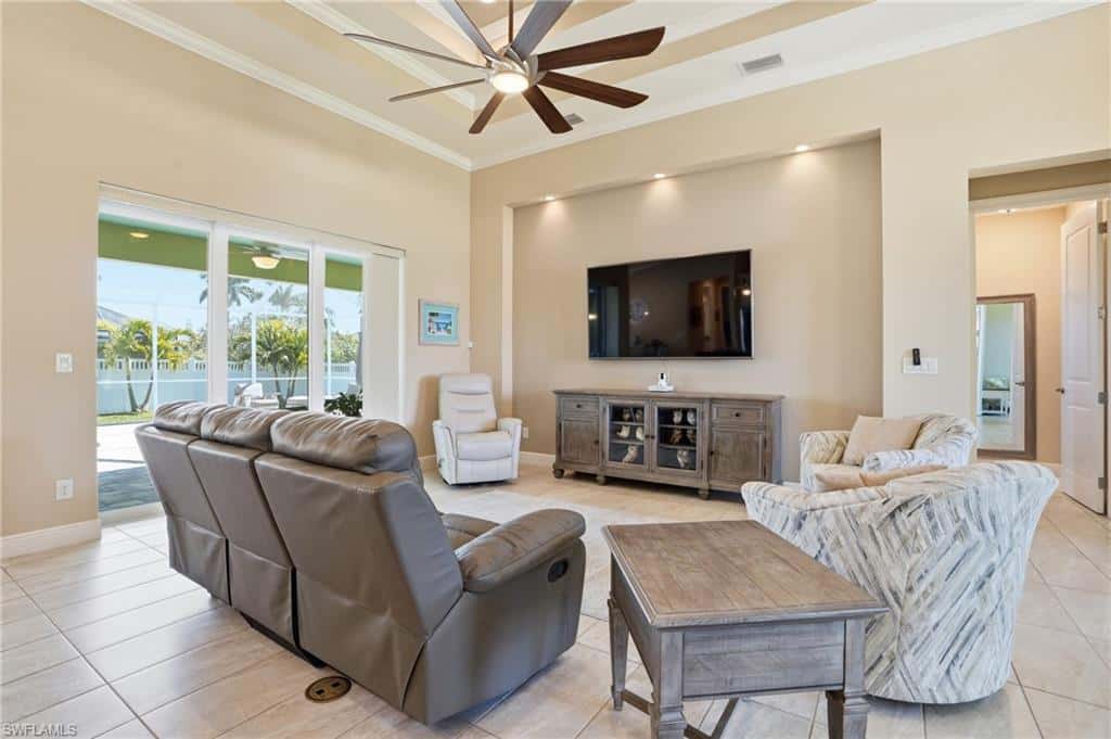 5309 19th Pl, Cape Coral, photo 9