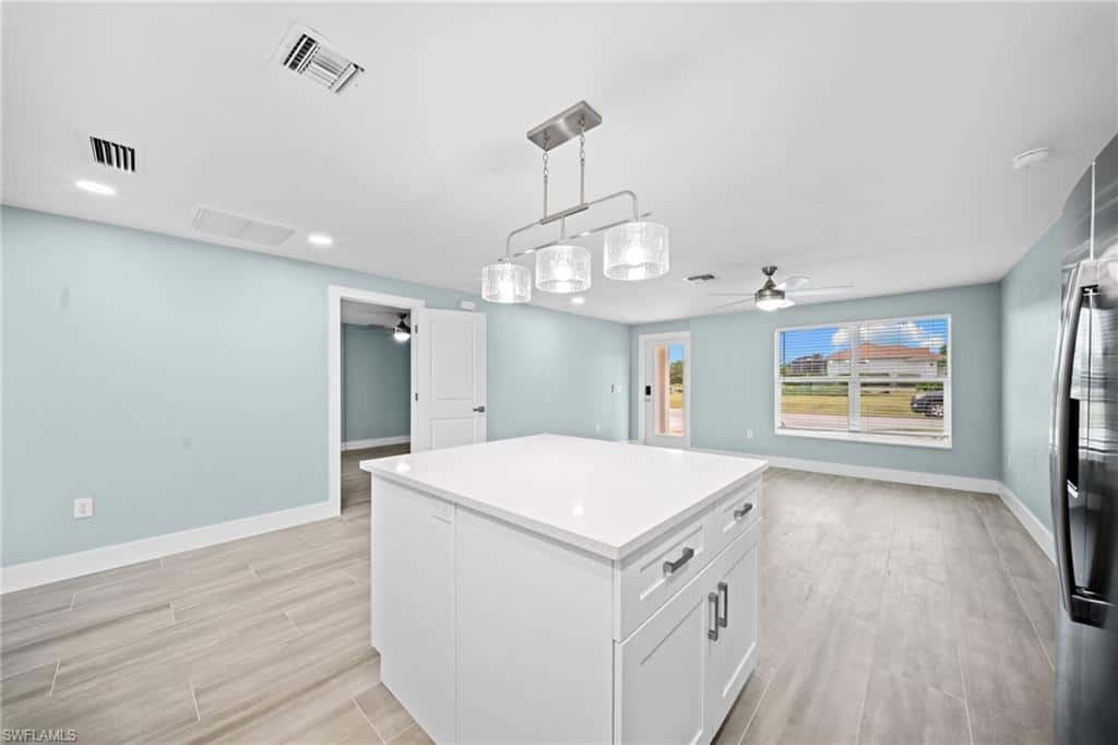 27604 Imperial Shores Blvd, Bonita Springs, photo 11