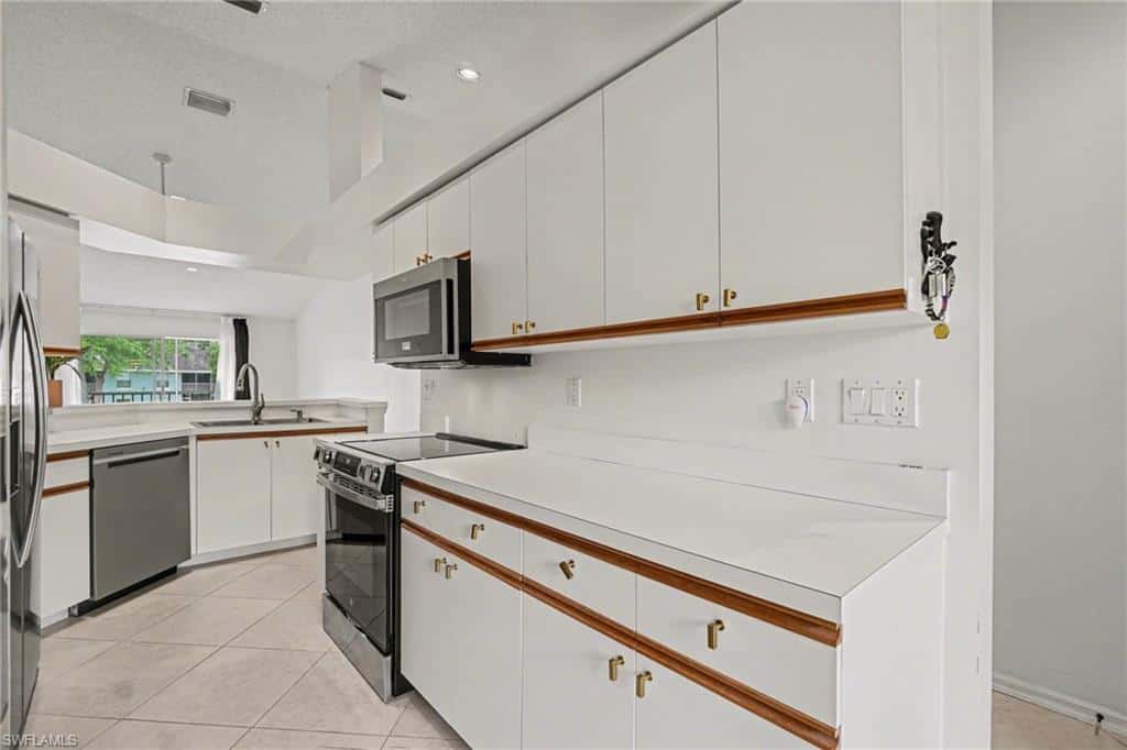 153 Wading Bird Cir #j201, Naples, photo 9