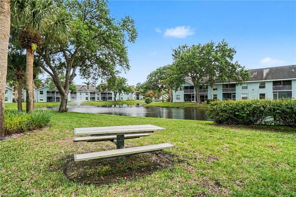 153 Wading Bird Cir #j201, Naples, photo 30