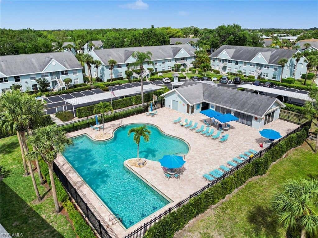 153 Wading Bird Cir #j201, Naples, photo 31