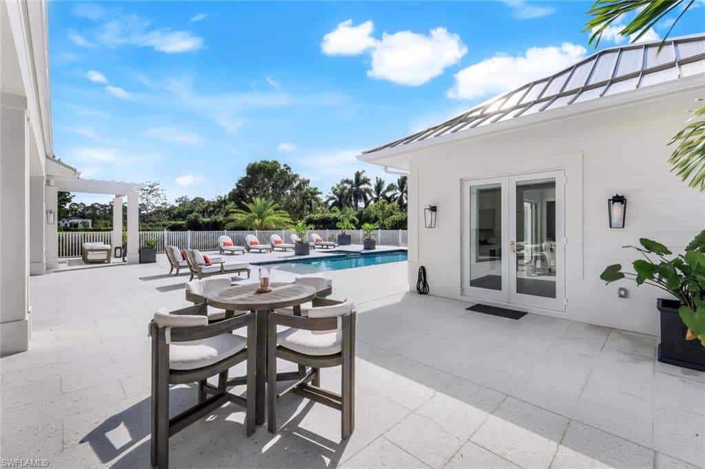 3136 Ravenna Ave, Naples, photo 4