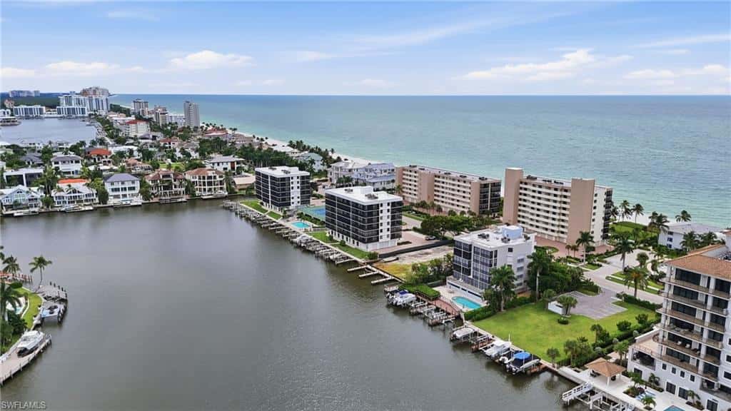 10482 Gulf Shore Dr #221, Naples, photo 35