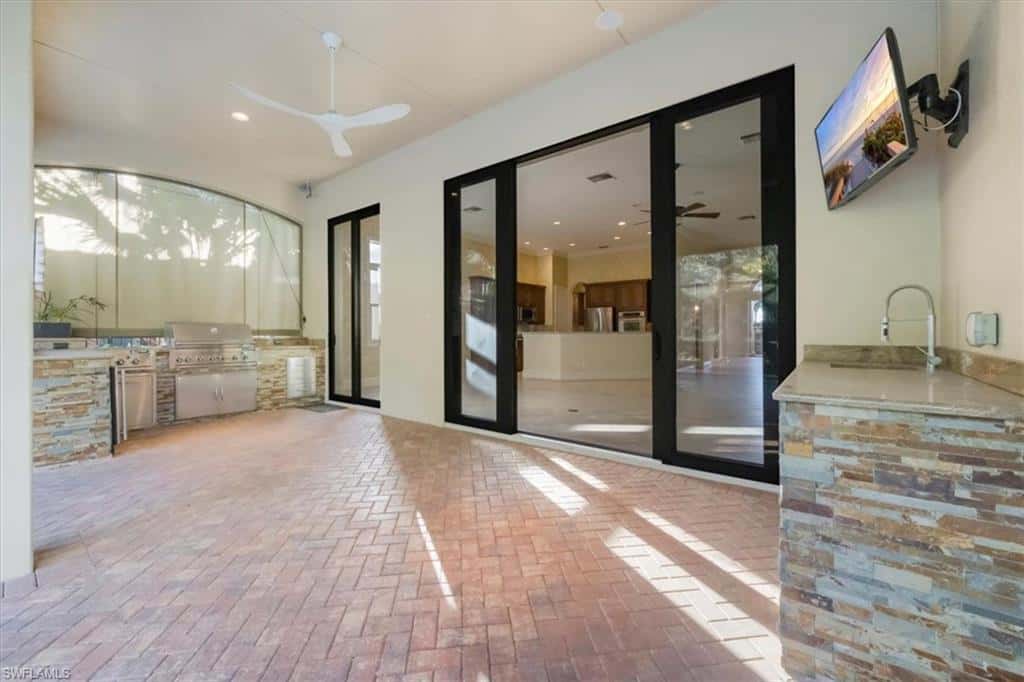 16834 Cabreo Dr, Naples, photo 20