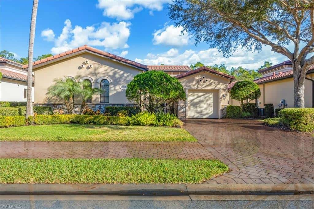 16834 Cabreo Dr, Naples, photo 39