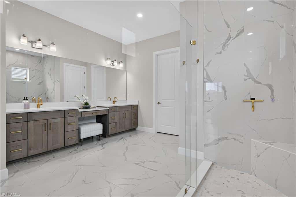 18362 Terracina Dr, Fort Myers, photo 19